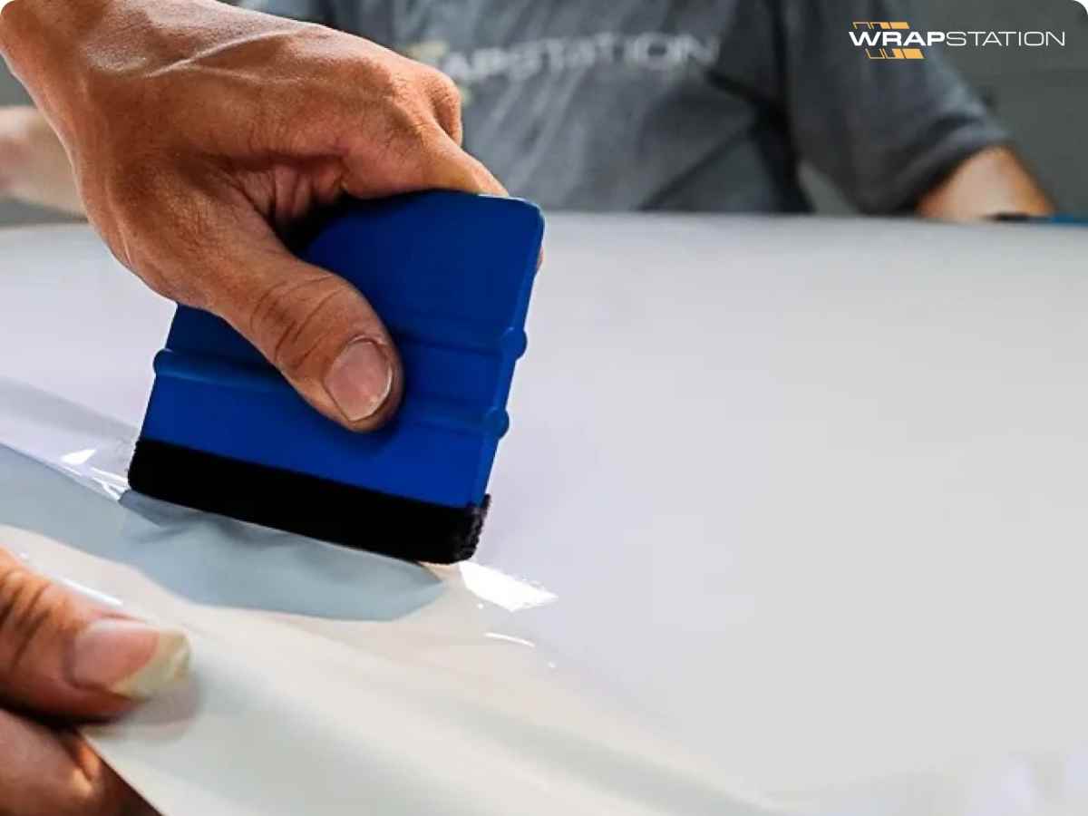 Tips Merawat Vinyl Sticker Agar Tahan Lama